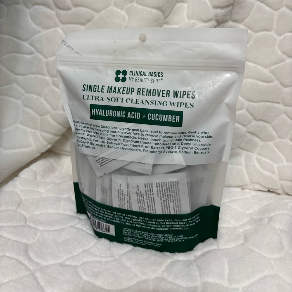 Hyaluronic Acid + Cucumber Single Makeup Remover Wipes - Picture 8 of 9